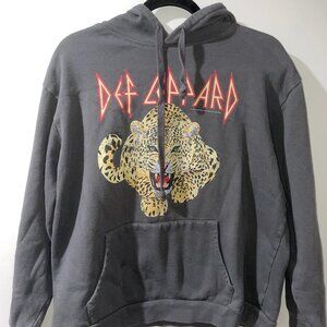 Def Leppard Sweatshirt (size adult medium)